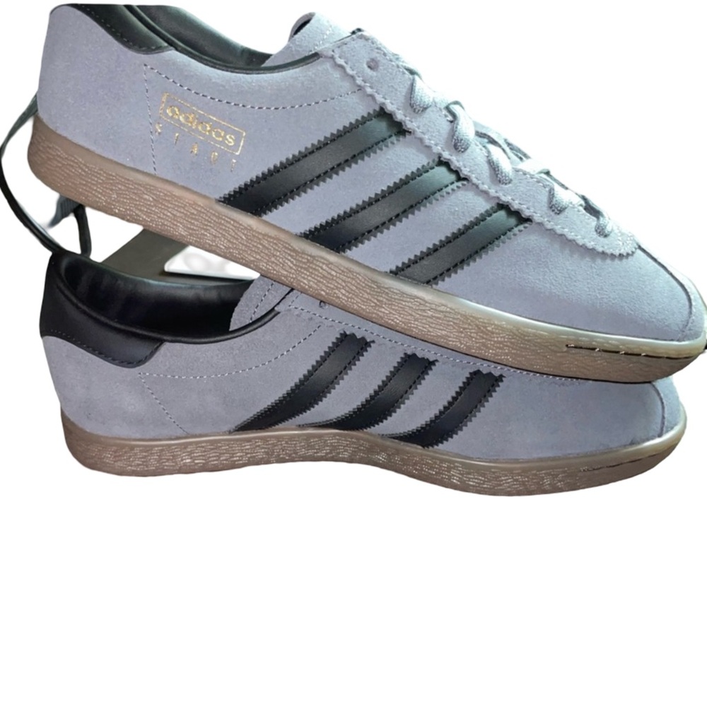 adidas TAPI Suede Gum Sole Sneakers Gray/ Black NWT Size 8.5